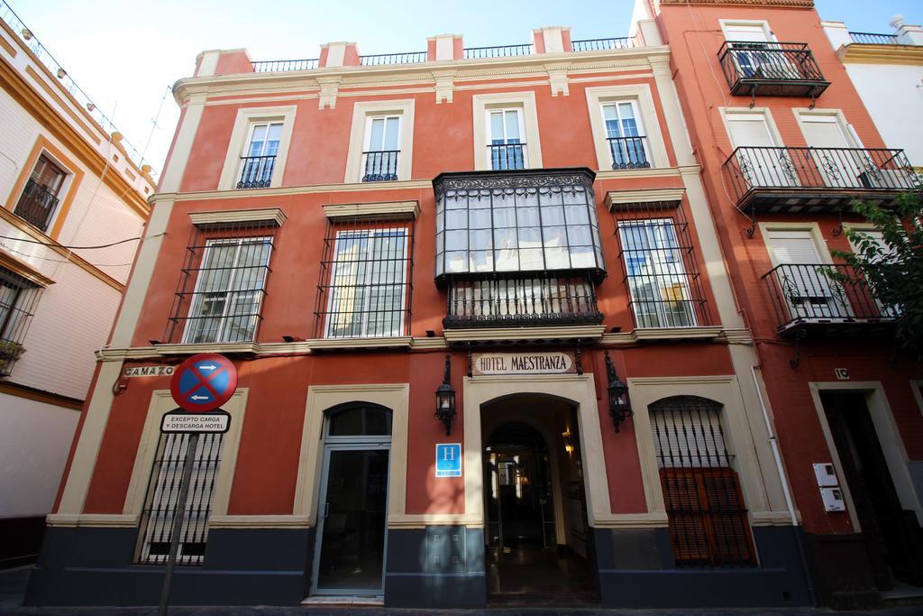 Hotel Maestranza Séville Extérieur photo